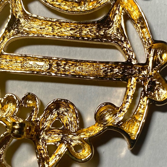 COPY - Vintage 1950’s CHRISTIAN DIOR Gold Plated Monogram LOGO Brooch. Germany.… - Picture 7 of 7